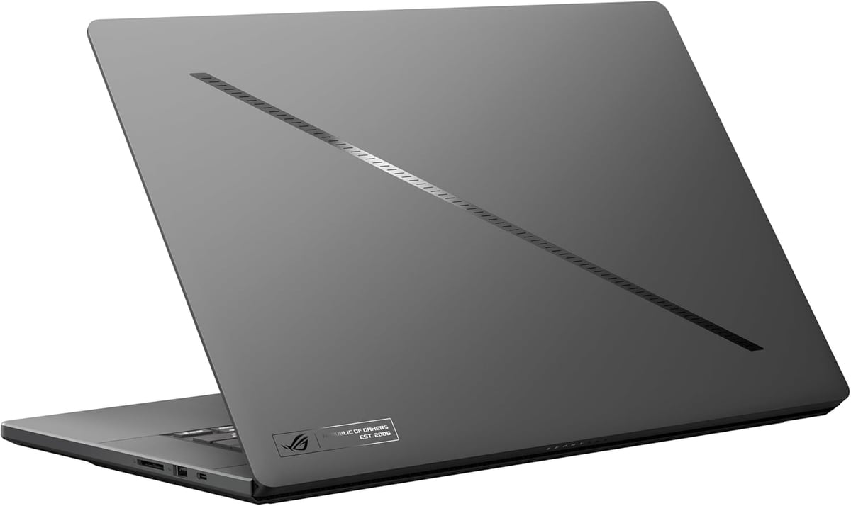 Asus ROG Zephyrus G16 (RTX 50-series) - vue 5